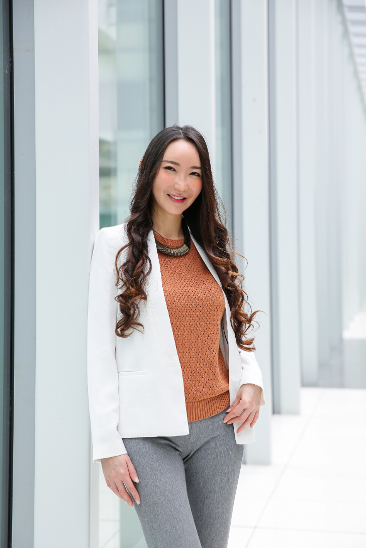 Individual Corporate Portrait (Half-body) Office BG